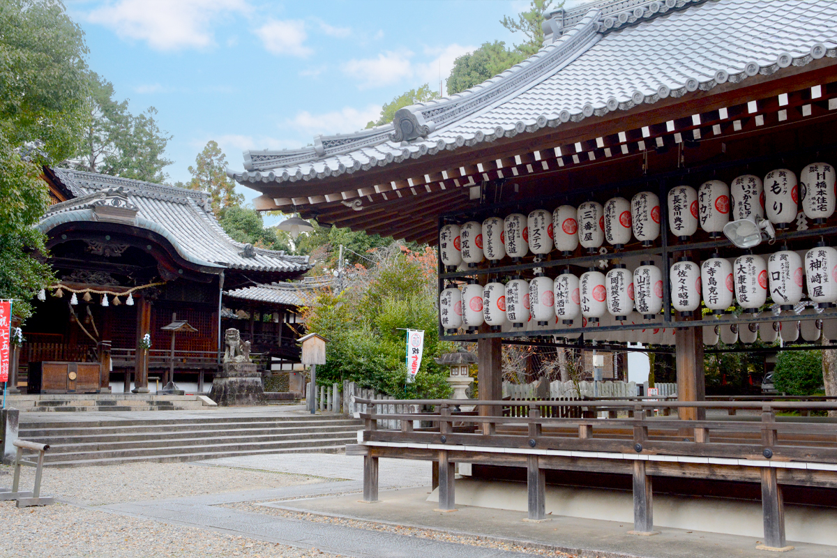 魅力あふれる撮影スポット 向日神社